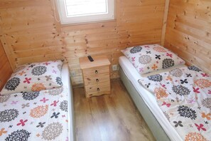 2 bedrooms
