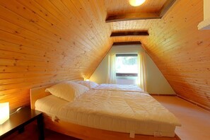 4 Schlafzimmer, Reisekinderbett, WLAN