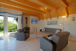 Fernseher, Kamin