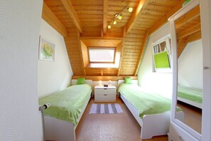 3 Schlafzimmer, Zimmersafe, Reisekinderbett, WLAN