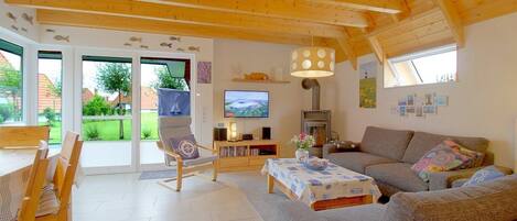 Télévision, cheminée