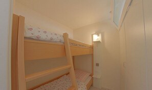 2 Schlafzimmer, WLAN