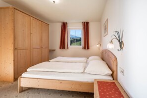 1 makuuhuone, ilmainen Wi-Fi, vuodevaatteet