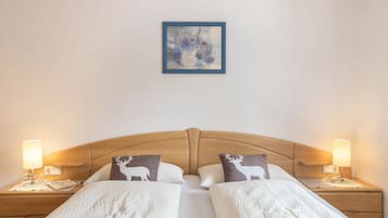 1 quarto, Wi-Fi de cortesia, roupa de cama