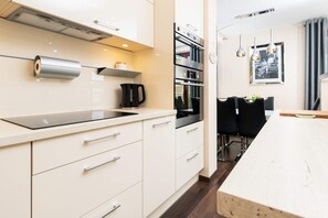 Fridge, microwave, oven, stovetop - Drzewieckiego 10 Gdańsk | Functional One-Bedroom Apartment | Remote Working (Gdansk)