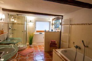 Imagen sin descripción, 3 de 24, botón