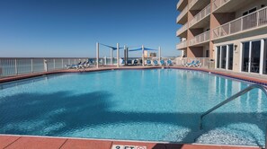 Uppvärmd pool