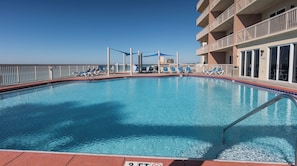 Uppvärmd pool
