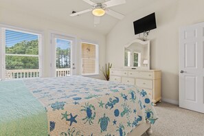6 bedrooms, iron/ironing board, free WiFi, bed sheets