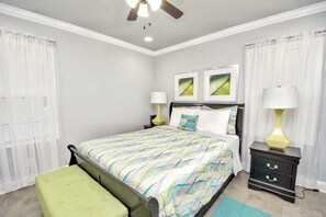 7 bedrooms, desk, iron/ironing board, free WiFi