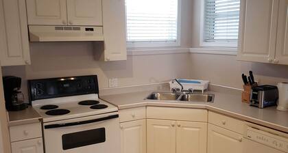 3 Bedroom Furnished Apartment  suitable for Company Staff with Large Yard  Space