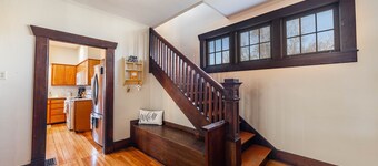 The Rocheport Honey House! Historic & remodeled home!