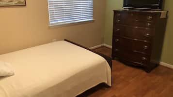 2 bedrooms, free WiFi, bed sheets