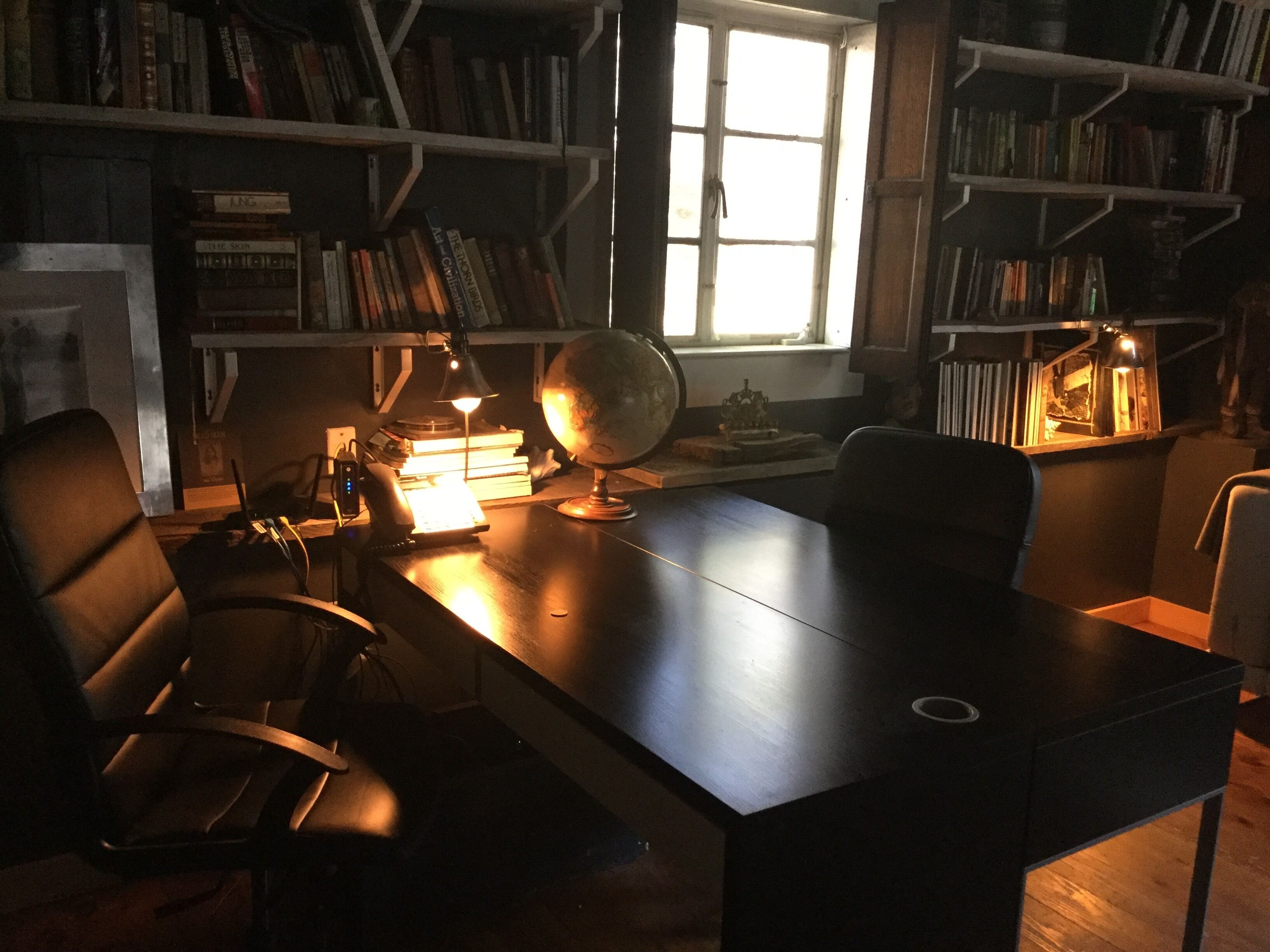 Cool house, hugged by nature, good for the soul.