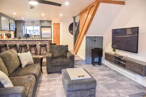 Télévision, cheminée