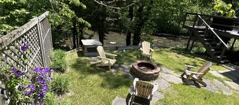 Cozy Cottage overlooking beautiful Loyalhanna Creek in Historic Ligonier!