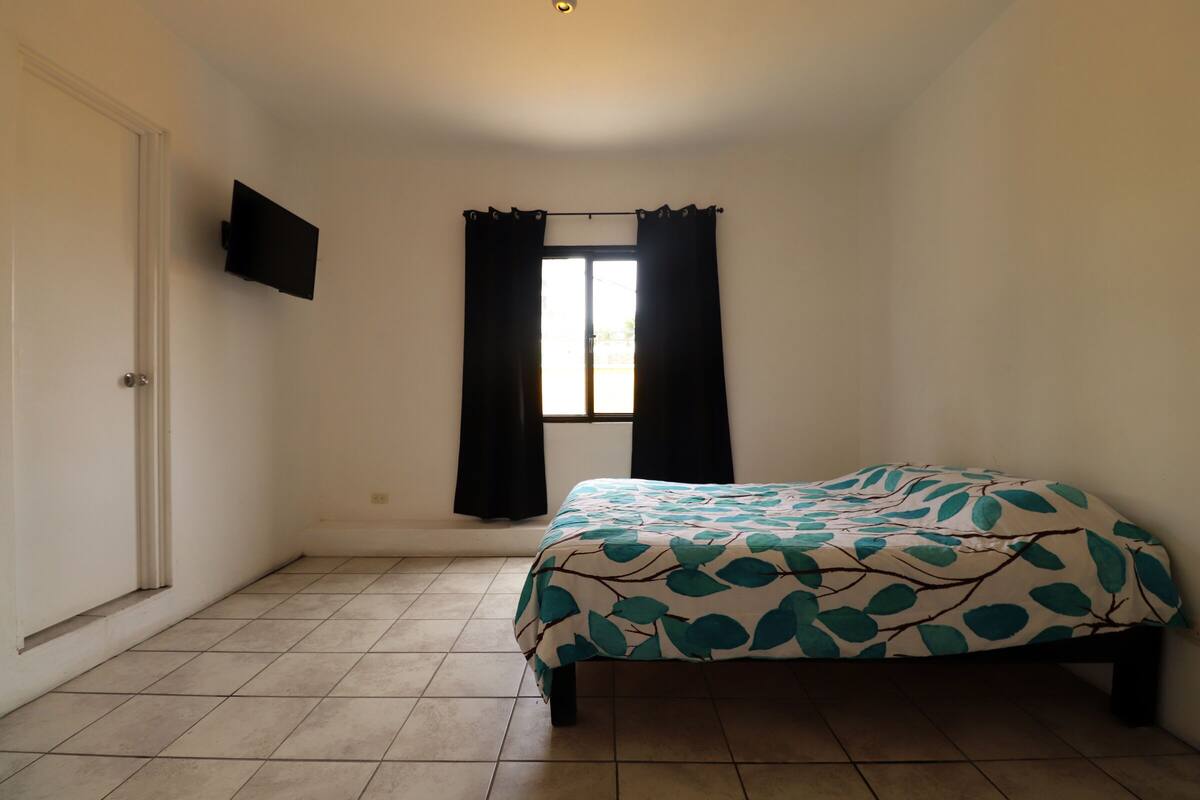 Standard Room, 1 Double Bed | Individually decorated