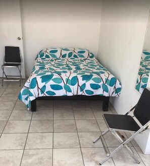 Standard Room, 1 Double Bed | Individually decorated