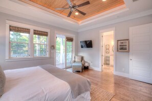 5 Schlafzimmer, Bügeleisen/Bügelbrett, Reisekinderbett, kostenloses WLAN