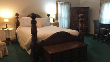 5 Schlafzimmer, Schreibtisch, Bügeleisen/Bügelbrett, Reisekinderbett