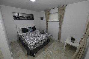 3 soverom, strykejern/-brett, wi-fi (inkludert) og sengetøy