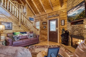 电视、壁炉、电子游戏