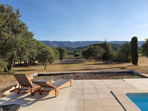 Splendid Provencal property with breathtaking views