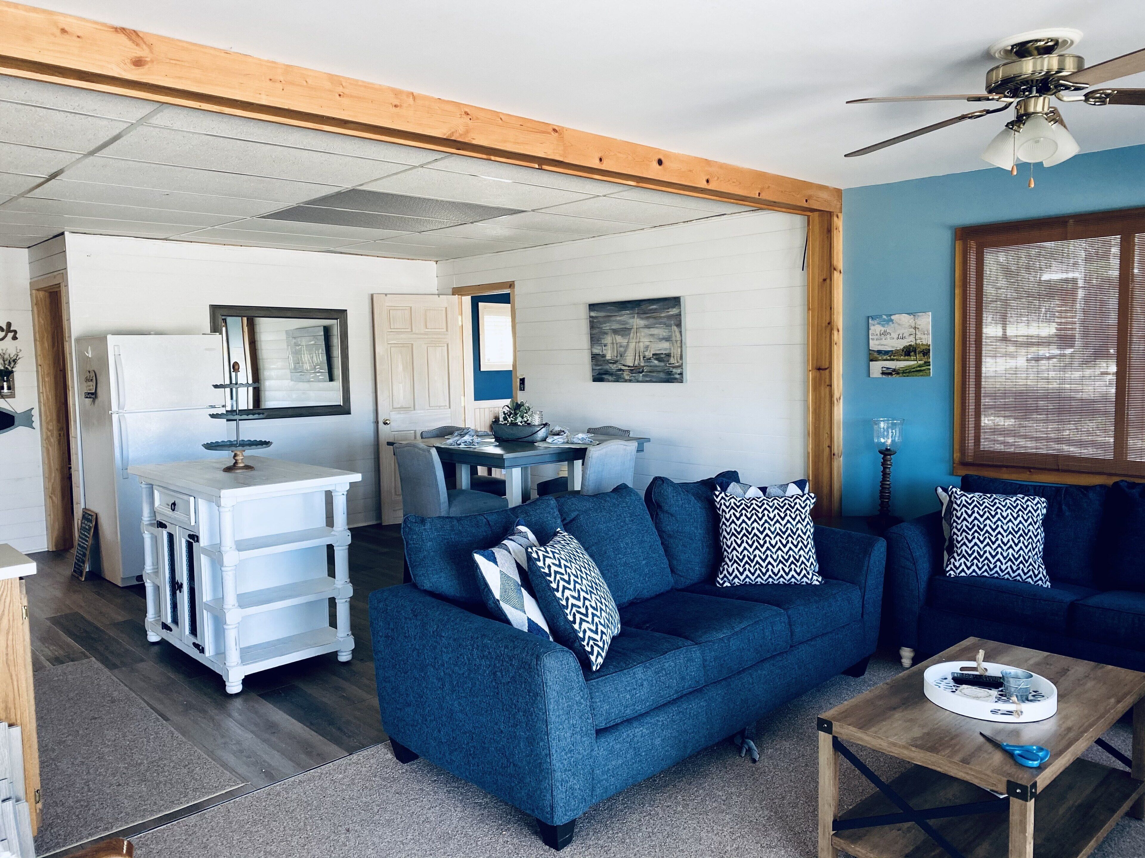 Cozy, Lake Front Cottage Close To It All! Fishing, Hunting, Hiking & Much More!