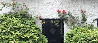 Thatched Mid Terraced Cottage