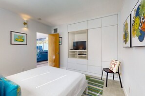 2 bedrooms, Internet, bed sheets