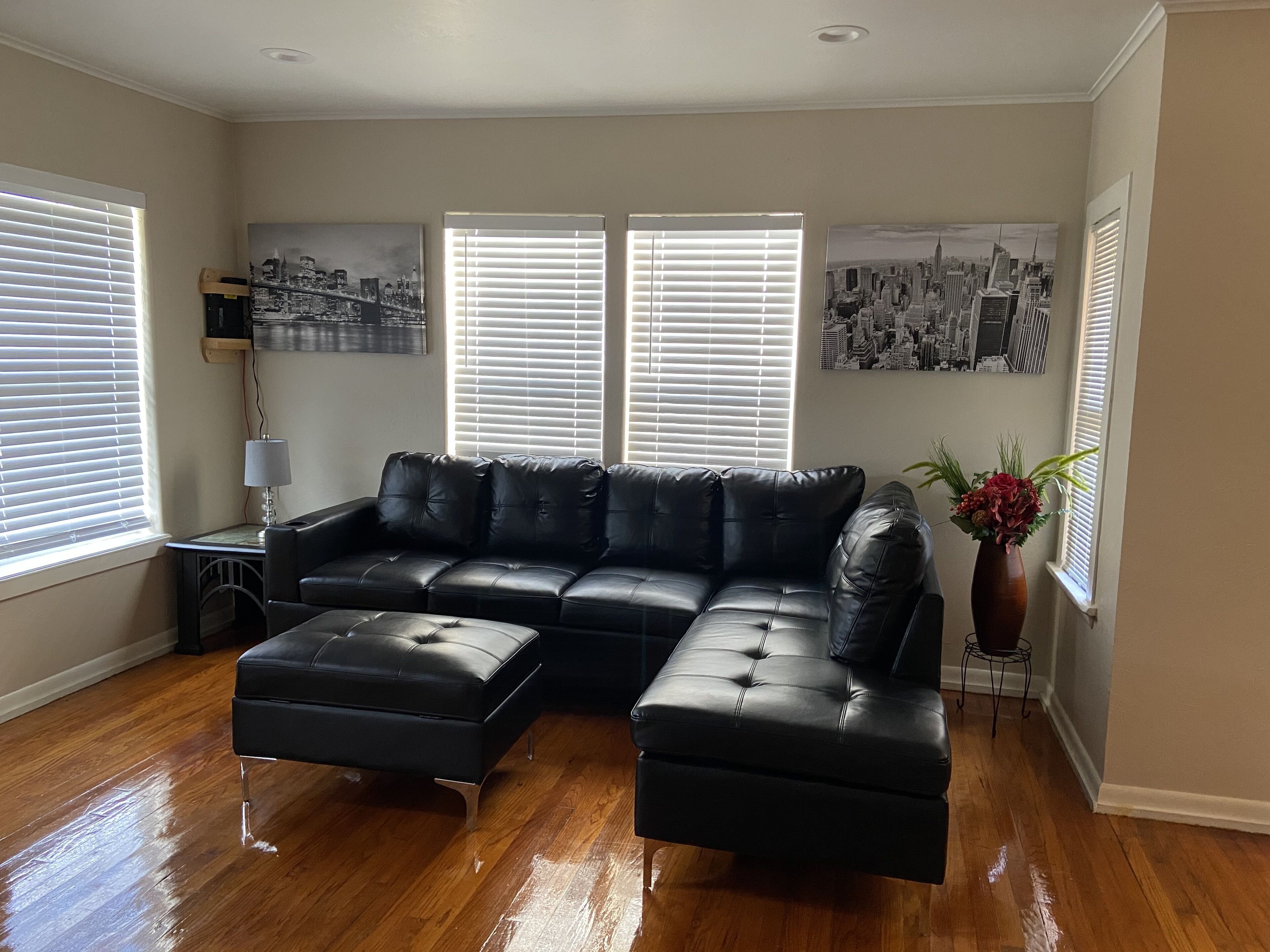 Bouche Plaza District Gorgeous 