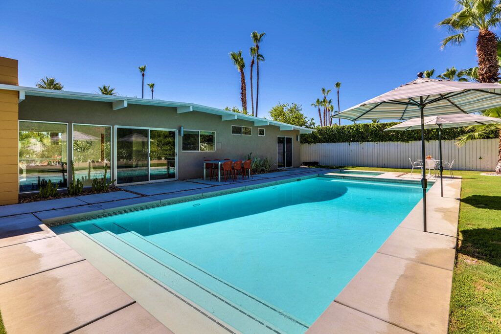 Mid-century home w/ lush private backyard, outdoor pool/spa & firepit