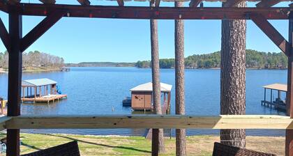 Lilly's Pad at Lone Star Lake