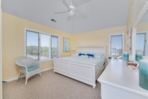 4 bedrooms, free WiFi, bed sheets