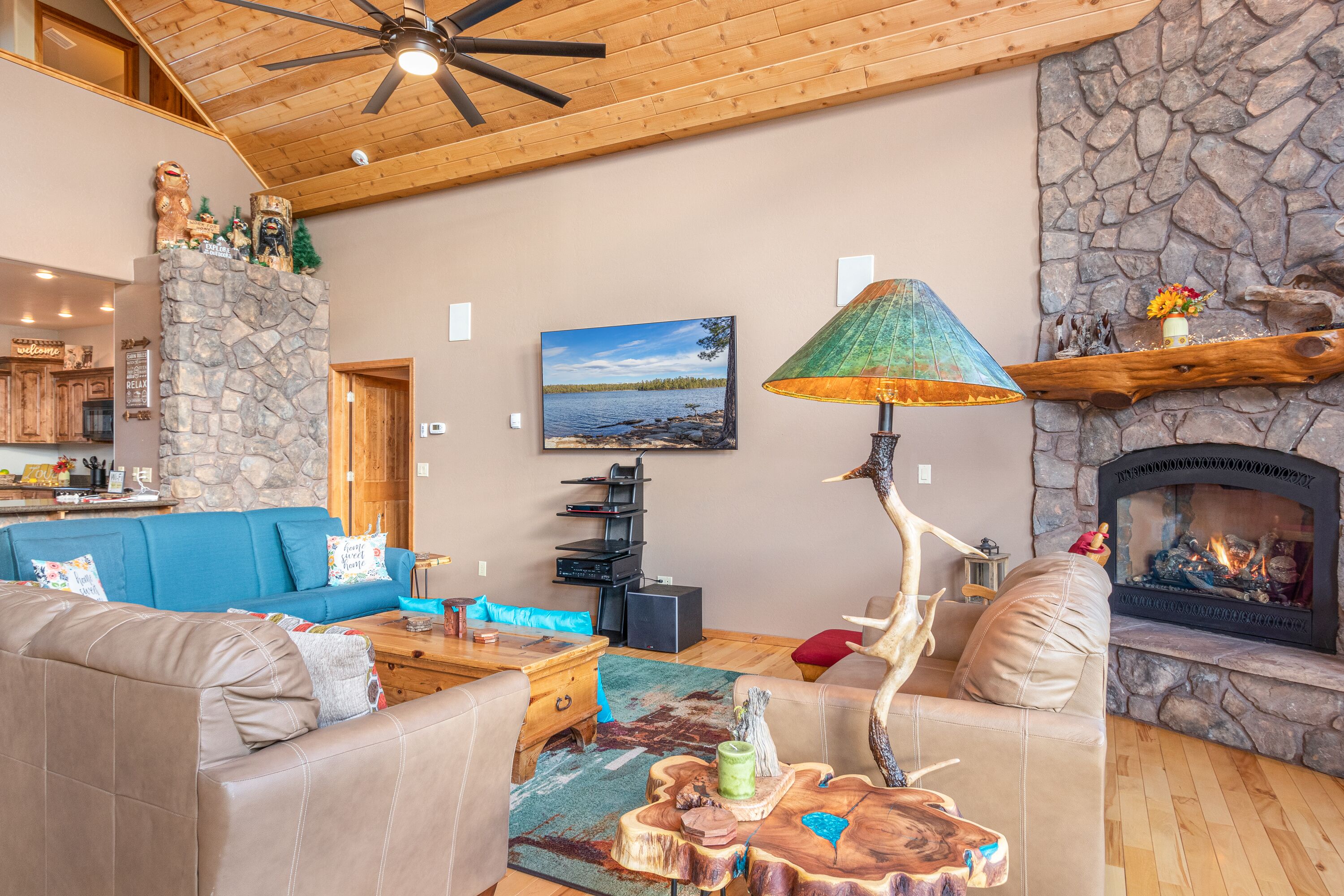 Pack your bags and leave tonight - Accommodations & Amenities Await!!! 