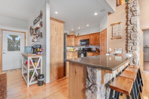 Fridge, microwave, oven, stovetop - Pack your bags and leave tonight - Accommodations & Amenities Await!!!  (Overgaard)