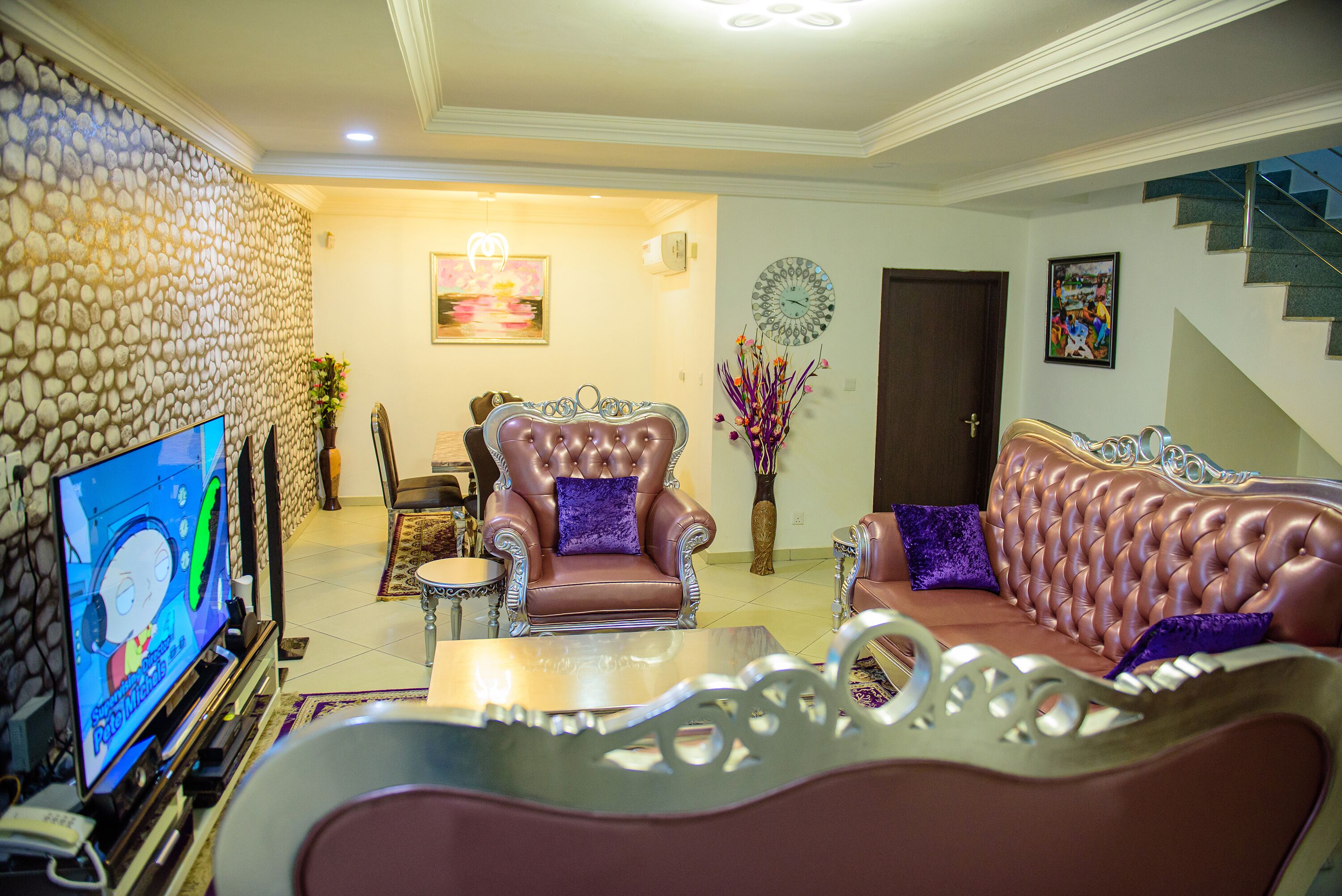 Smart TV, DVD player, stereo, computer monitors