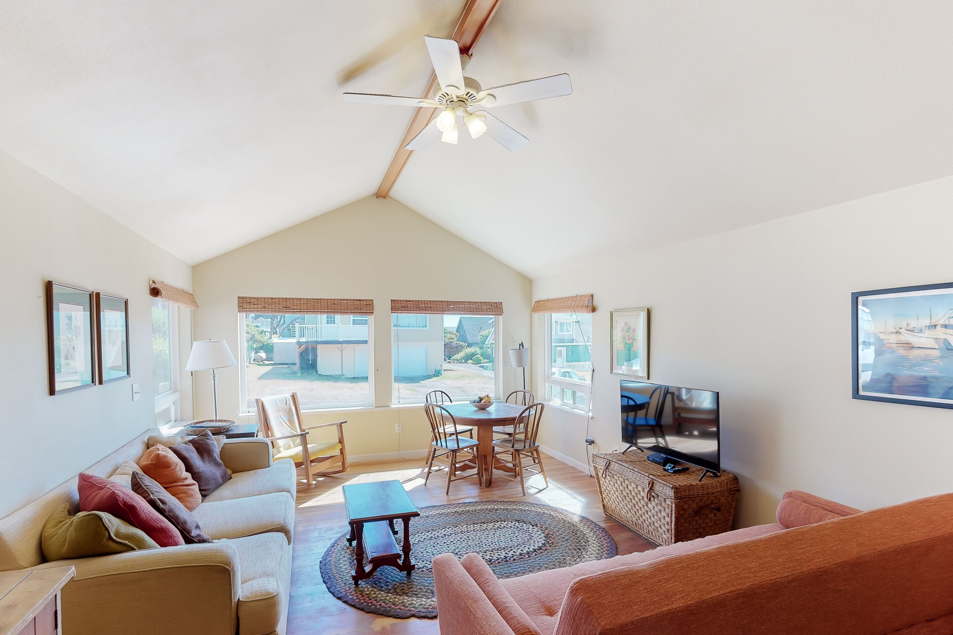 Family-friendly house w/ocean and beach views, WiFi, & steps away from the beach