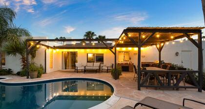 Casa Voltaire by Porter | Luxury Heated Pool in Scottsdale, AZ