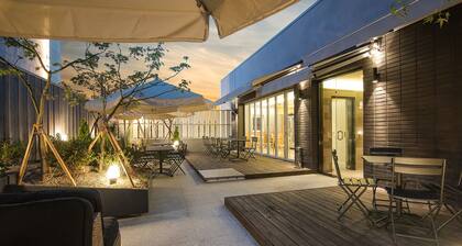 Blo By Blo Hotel