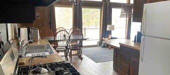 Deep Woods Cabin Rentals Cabin #1 Pet Friendly