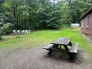 تناول الطعام بالخارج