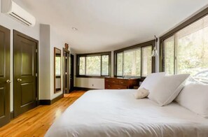 3 chambres, fer et planche Ă repasser, Wi-Fi gratuit, draps fournis