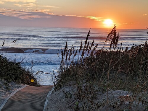 Breakers 9 - Oceanfront