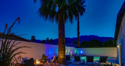 Modern dog-friendly Gem with private pool/hot tub, outdoor dining & great locale