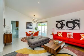 Een televisie en een dvd-speler