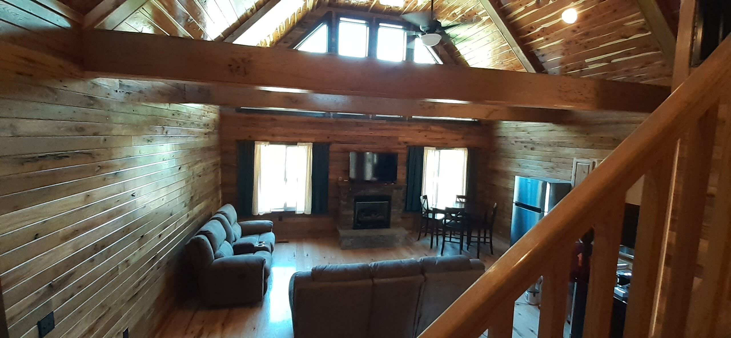 ABOVE THE RIVERS EDGE #2 NEW BUILD