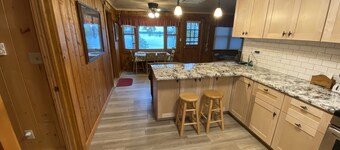 Tranquil cabin on High Lake and nestled in the Northern Highland National Forest