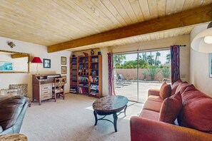 Televisio, takka, DVD-soitin