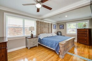 3 habitaciones, tabla de planchar con plancha y wifi gratis